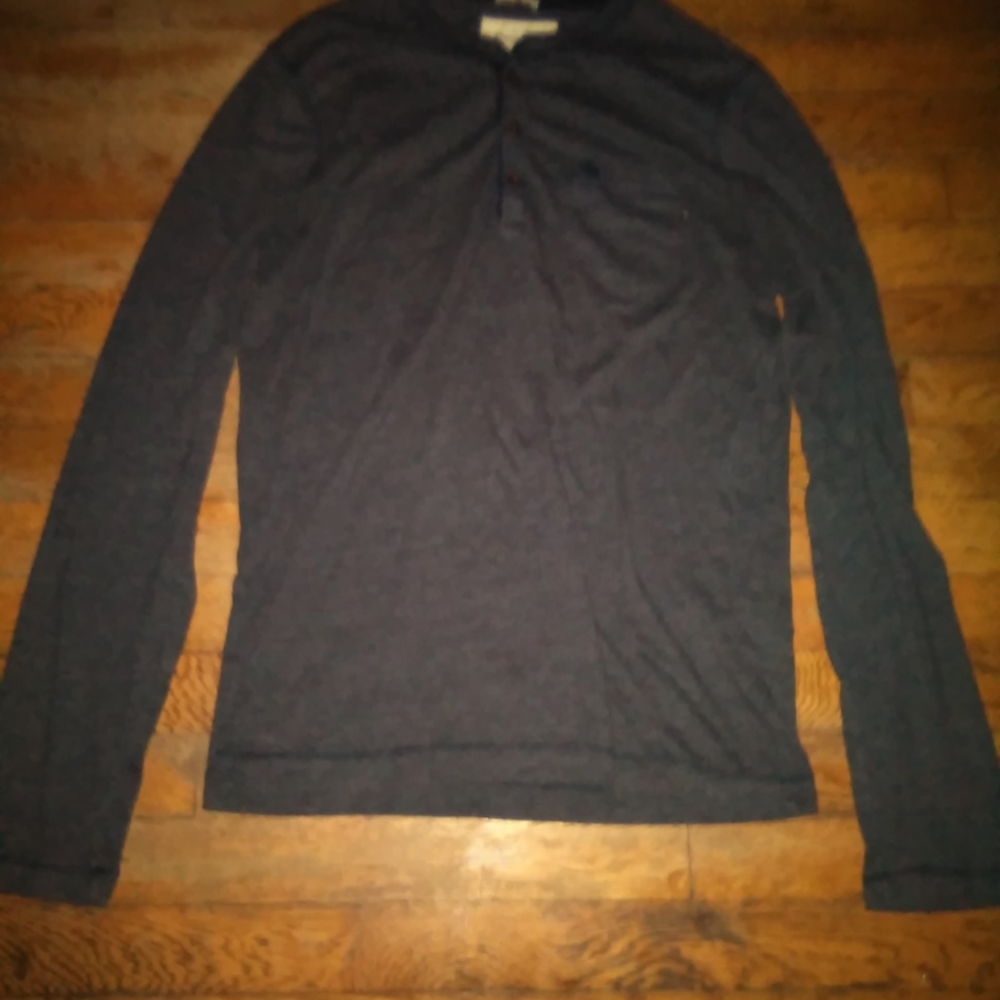 Abercrombie and Fitch muscle fit Henley